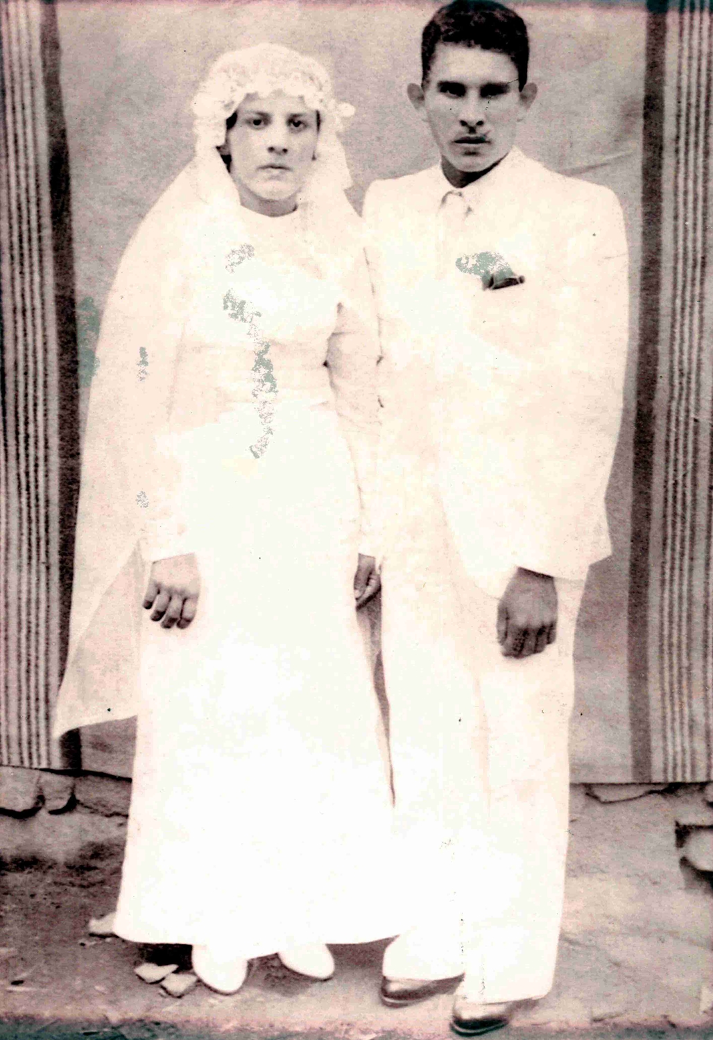 Elazir Azevedo de Oliveira e Bem Bem de Oliveira se casaram em 1938 em Santo Antônio de Pádua, no Rio de Janeiro (Foto: Acervo Familiar)