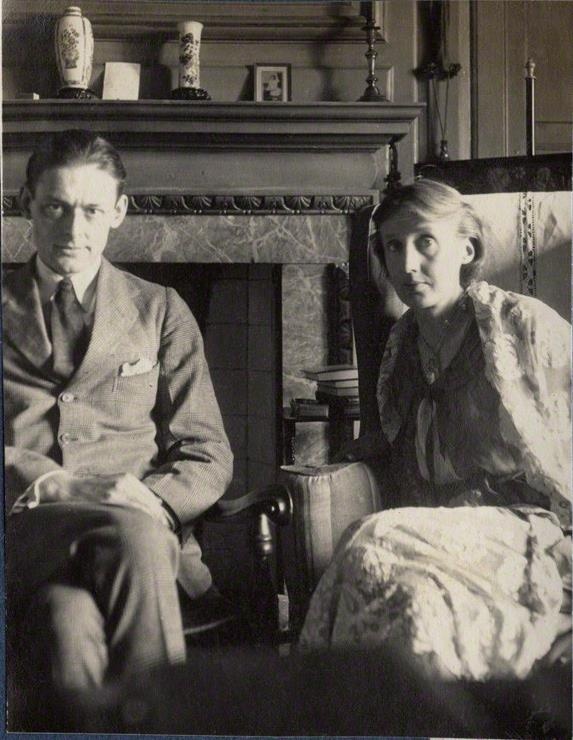 T.S. Eliot e Virginia Woolf se tornaram amigos através da Hogarth Press (Foto: Reprodução) 