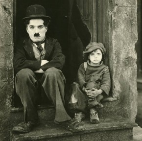 "O Garoto", lançado por Chaplin em 1921, foi o primeiro filme que me chamou a atenção (Foto: Reprodução)